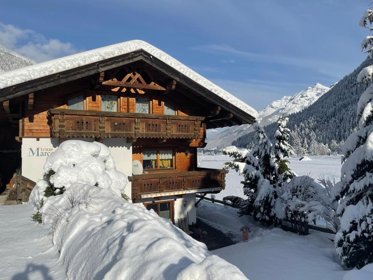 Appartement Haus Marco à Neustift im Stubaital Extérieur photo