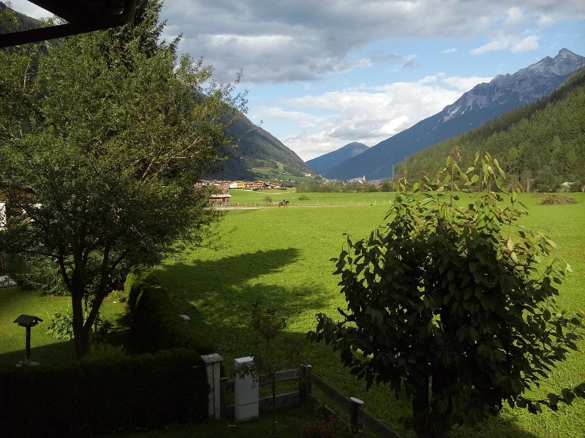 Appartement Haus Marco à Neustift im Stubaital Extérieur photo